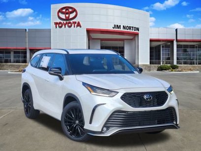 New 2025 Toyota Highlander XSE