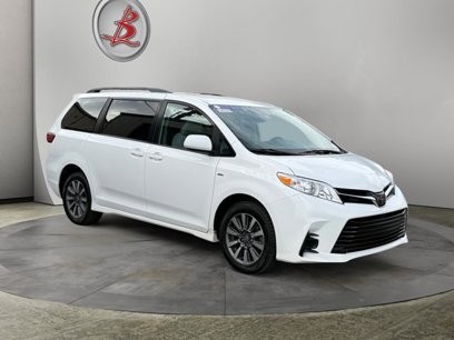 Used 2020 Toyota Sienna LE