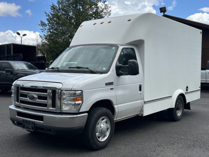 Used 2016 Ford E-350 and Econoline 350 Super Duty w/ Power Windows & Locks Group