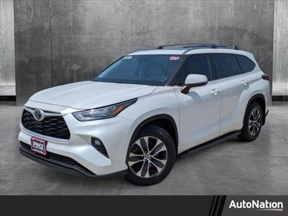Used 2020 Toyota Highlander XLE