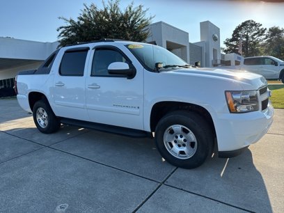 Used 2008 Chevrolet Avalanche LT w/ LT Preferred Equipment Group