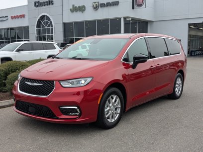 New 2026 Chrysler Pacifica Select