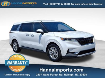 Used 2023 Kia Carnival LX