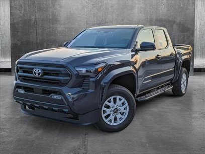 New 2024 Toyota Tacoma SR5