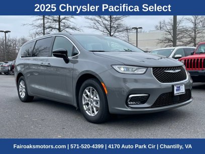 New 2025 Chrysler Pacifica Select