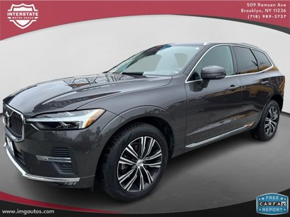 Used 2022 Volvo XC60 B5 Inscription w/ Climate Package