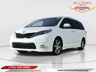 Used 2017 Toyota Sienna SE Premium