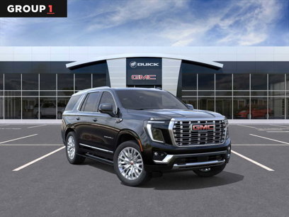New 2025 GMC Yukon Denali w/ Sun & Power Step Package