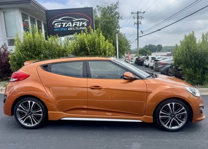 Used 2016 Hyundai Veloster Turbo w/ Option Group 04
