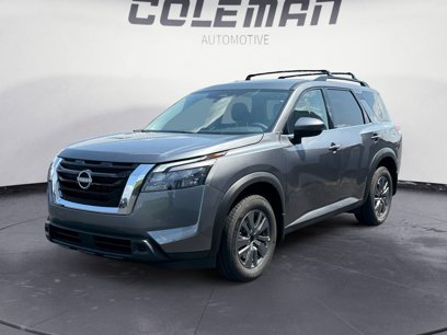 New 2025 Nissan Pathfinder SV