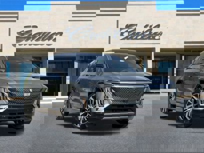 New 2025 Cadillac Lyriq Luxury