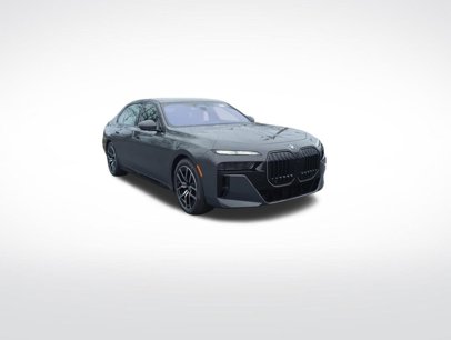 New 2025 BMW 760i xDrive w/ Executive Package
