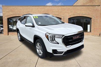 Used 2022 GMC Terrain SLE w/ Driver Convenience Package