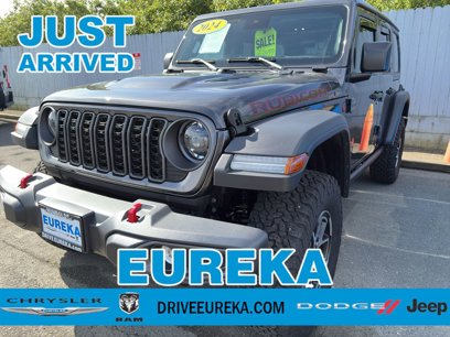 Used 2024 Jeep Wrangler Unlimited Rubicon w/ Convenience Group