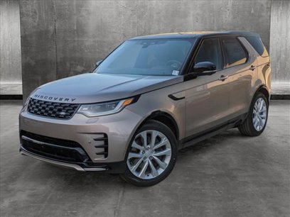 New 2024 Land Rover Discovery Dynamic SE