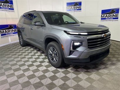 Used 2024 Chevrolet Traverse LT