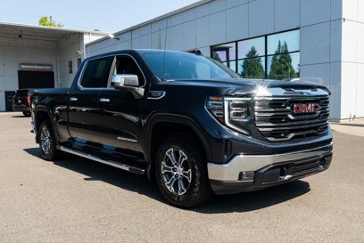 Used 2024 GMC Sierra 1500 SLT w/ SLT Convenience Package