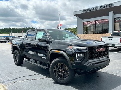 New 2025 GMC Canyon Elevation w/ Convenience Package