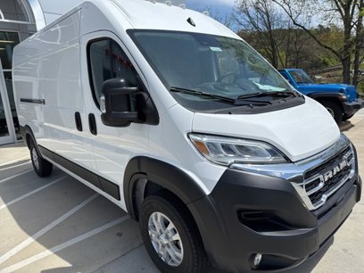 New 2025 RAM ProMaster 3500 w/ Quick Order Package 22G SLT