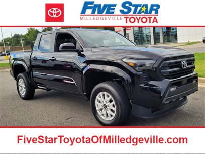 New 2024 Toyota Tacoma SR5