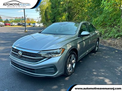 Used 2024 Volkswagen Jetta SE