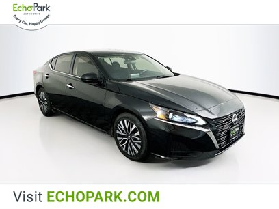 Used 2023 Nissan Altima 2.5 SV