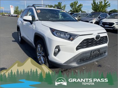 Used 2019 Toyota RAV4 XLE Premium w/ Cold Weather Package