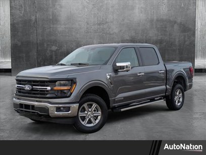 New 2025 Ford F150 XLT w/ Equipment Group 302A MID