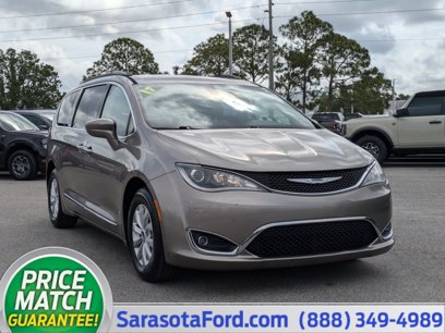 Used 2017 Chrysler Pacifica Touring-L