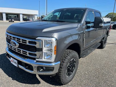New 2025 Ford F350 XLT