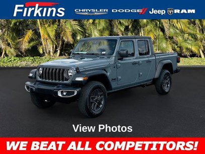 New 2025 Jeep Gladiator Sport