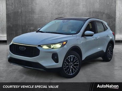 New 2025 Ford Escape SE w/ PHEV Premium Package