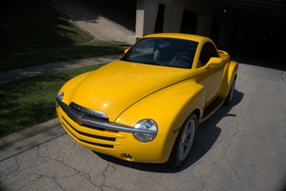 Used 2004 Chevrolet SSR w/ Preferred Equipment Group