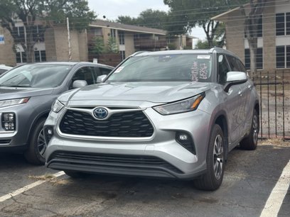 Used 2022 Toyota Highlander XLE
