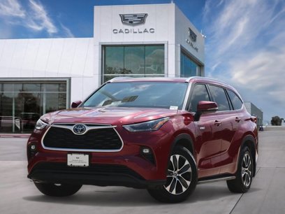 Used 2021 Toyota Highlander XLE