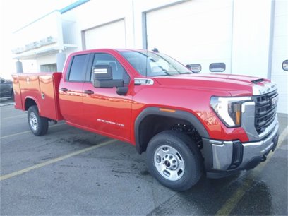 New 2024 GMC Sierra 2500 Pro w/ Convenience Package