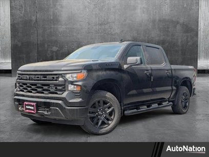 New 2025 Chevrolet Silverado 1500 Custom w/ Turbomax Blackout Package