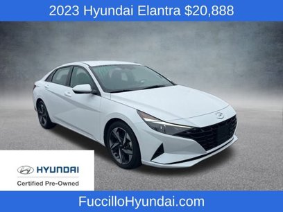 Used 2023 Hyundai Elantra SEL w/ Convenience Package