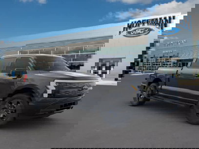 New 2023 Ford F150 Lightning Lariat