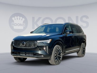 New 2025 Volvo XC90 T8 Plus w/ Protection Package Premier