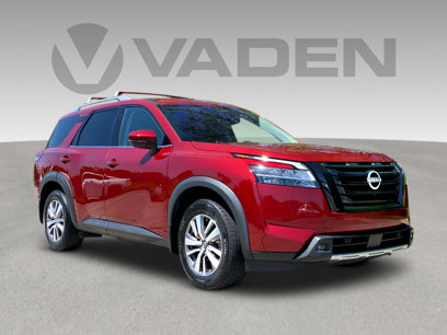 Certified 2022 Nissan Pathfinder SL w/ SL Black Package