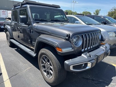 Used 2021 Jeep Gladiator Overland w/ Popular Equipment Package