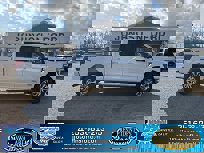 New 2025 Ford F150 Lariat w/ Equipment Group 501A Mid