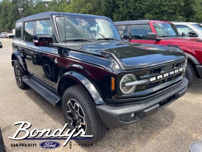 New 2025 Ford Bronco Outer Banks
