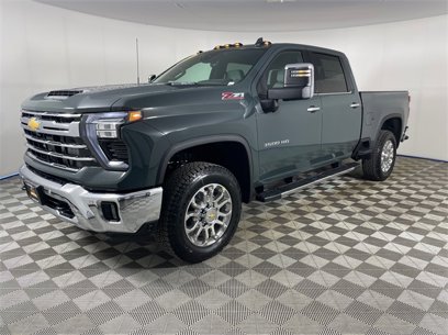 New 2025 Chevrolet Silverado 3500 LTZ w/ LTZ Premium Package