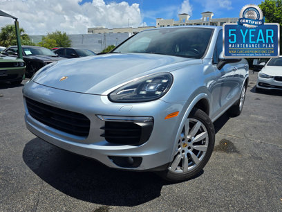 Used 2017 Porsche Cayenne Platinum Edition w/ Premium Package Plus (PJX)