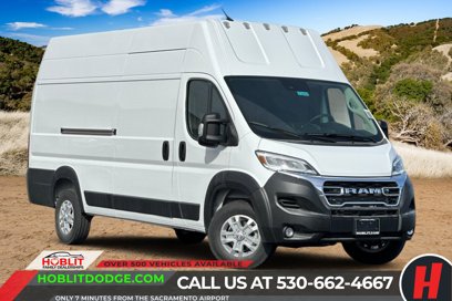 New 2025 RAM ProMaster 3500 w/ Quick Order Package 22G SLT
