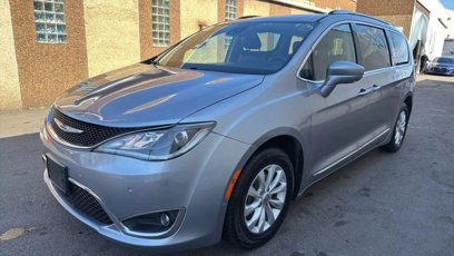 Used 2018 Chrysler Pacifica Touring-L Plus w/ Advanced Safetytec Group