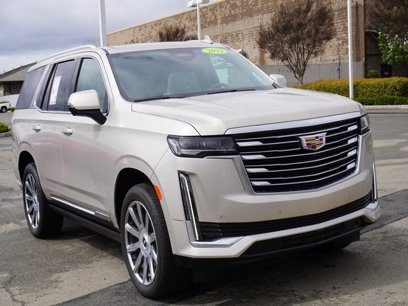 Used 2023 Cadillac Escalade Premium Luxury Platinum w/ Heavy-Duty Trailer Package