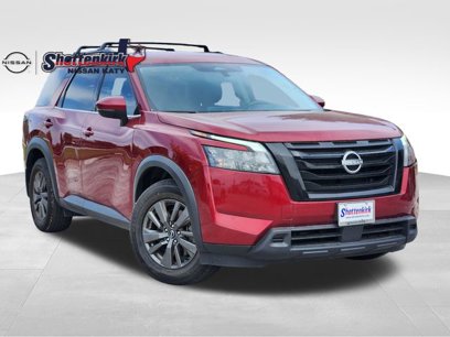 Used 2023 Nissan Pathfinder SV w/ Black Appearance Package